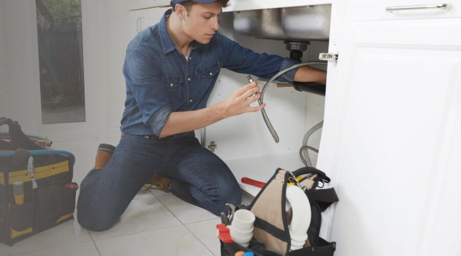 Expert burst pipe repair services in Wood River, IL